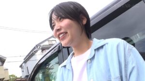 สาวผมสั้น Haru Shibasaki โดนควยใหญ่กลุ่มชายรุมซอยหีในซาวน่า เย็ดสดแตกในยับ