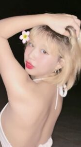 คลิปหลุด ดาว TikTok น้องหีแน่น โดนควยใหญ่กระแทกเย็ดสดแตกคาหีคาห้อง